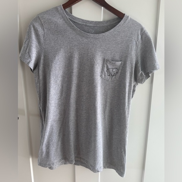 Ivory Ella Women’s Large Gray T-shirt - Picture 1 of 7